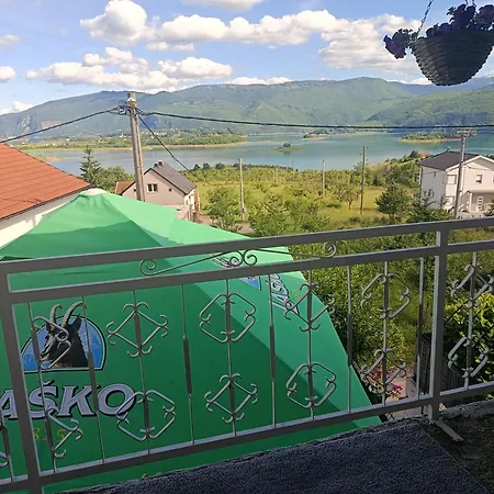 Feriehus Kuca Za Odmor Petrovic